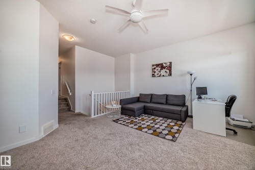 6035 Rosenthal Way, Edmonton, AB - Indoor