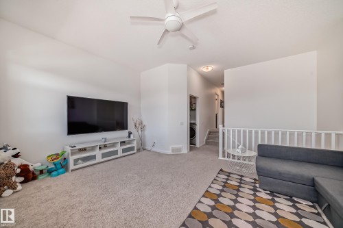 6035 Rosenthal Way, Edmonton, AB - Indoor