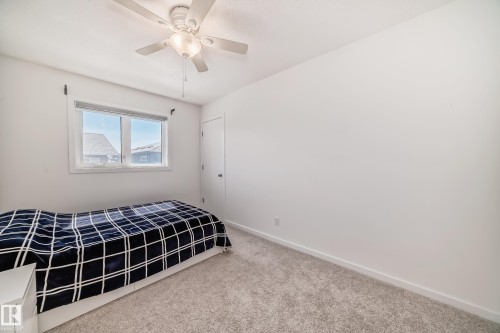 6035 Rosenthal Way, Edmonton, AB - Indoor Photo Showing Bedroom