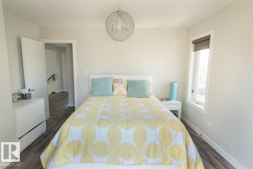 9104 83 Street, Edmonton, AB - Indoor Photo Showing Bedroom