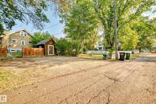 12605 107 Avenue, Edmonton, AB - Outdoor