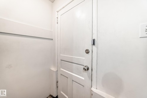 View of entryway - 12605 107 Avenue, Edmonton, AB - Indoor Photo Showing Other Room