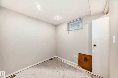 Spare room featuring baseboards and recessed lighting - 12605 107 Avenue, Edmonton, AB - Indoor Photo Showing Other Room