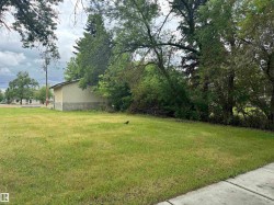 4709 51 Avenue  Wetaskiwin, AB T9A 0T6