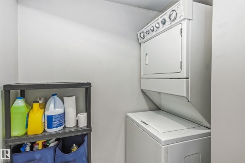 115 10118 106 Avenue, Edmonton, AB - Indoor Photo Showing Laundry Room