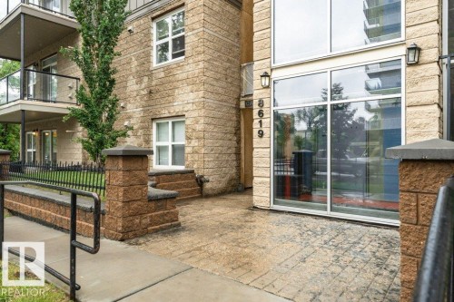 106 8619 111 Street, Edmonton, AB - Outdoor