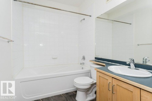 106 8619 111 Street, Edmonton, AB - Indoor Photo Showing Bathroom