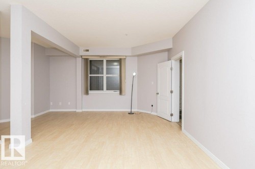 106 8619 111 Street, Edmonton, AB - Indoor Photo Showing Other Room