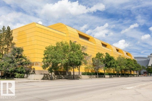 106 8619 111 Street, Edmonton, AB - Outdoor