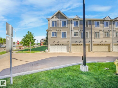 74 14621 121 Street, Edmonton, AB - Outdoor