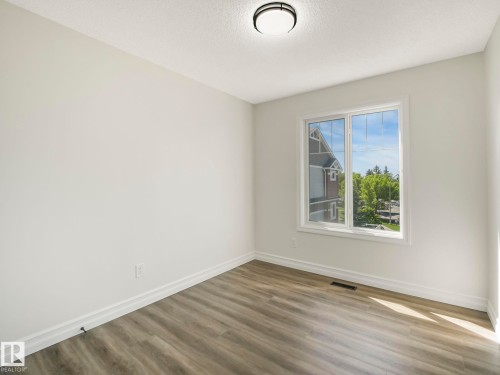 74 14621 121 Street, Edmonton, AB - Indoor Photo Showing Other Room