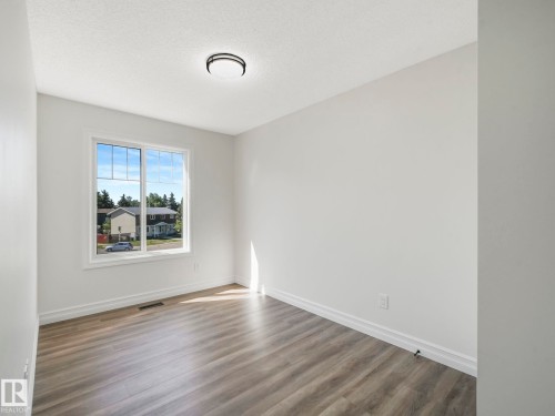 74 14621 121 Street, Edmonton, AB - Indoor Photo Showing Other Room