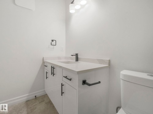 74 14621 121 Street, Edmonton, AB - Indoor Photo Showing Bathroom