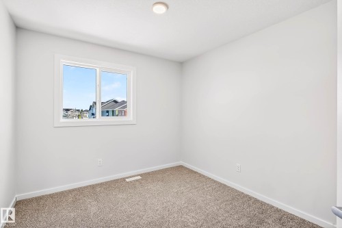 724 Southfork Drive, Leduc, AB - Indoor Photo Showing Other Room
