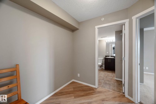 416 5370 Chappelle Road, Edmonton, AB - Indoor Photo Showing Other Room