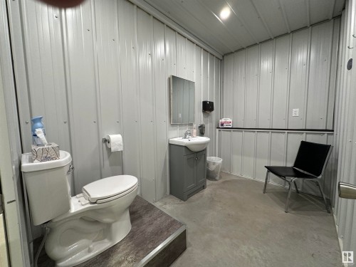 54322 Rge Rd 253, St. Albert, AB - Indoor Photo Showing Bathroom