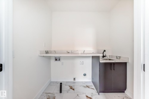 11442 125 Street, Edmonton, AB - Indoor