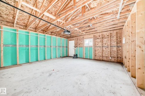 11442 125 Street, Edmonton, AB - Indoor