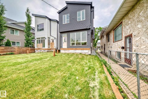 11442 125 Street, Edmonton, AB - Outdoor