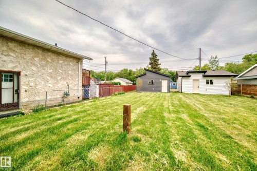 11442 125 Street, Edmonton, AB - Outdoor With Exterior