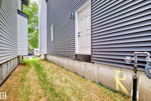 11442 125 Street, Edmonton, AB - Outdoor