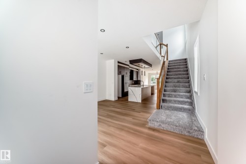 11442 125 Street, Edmonton, AB - Indoor Photo Showing Other Room