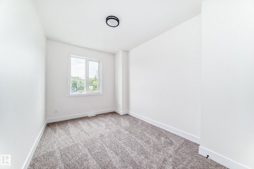 11442 125 Street, Edmonton, AB - Indoor Photo Showing Other Room