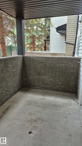 114 2430 Guardian Road, Edmonton, AB - Outdoor