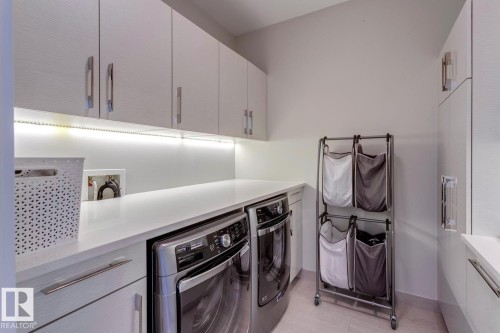 3001 11969 Jasper Avenue, Edmonton, AB - Indoor Photo Showing Laundry Room