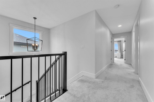 2029 13A Avenue, Edmonton, AB - Indoor Photo Showing Other Room