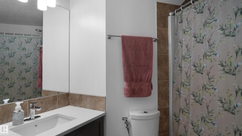 105 2584 Anderson Way, Edmonton, AB - Indoor Photo Showing Bathroom