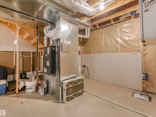 1581 Howes Place, Edmonton, AB - Indoor Photo Showing Basement
