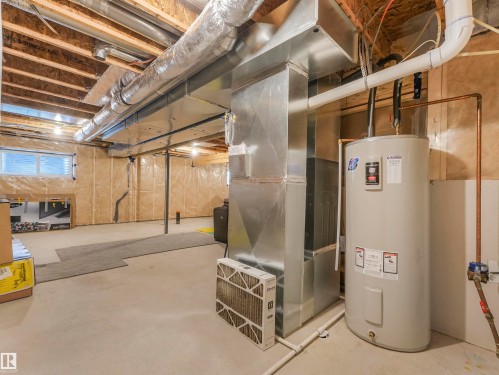 1581 Howes Place, Edmonton, AB - Indoor Photo Showing Basement