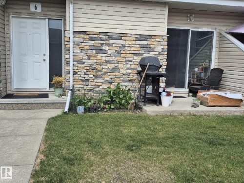 Edmonton, AB - Outdoor