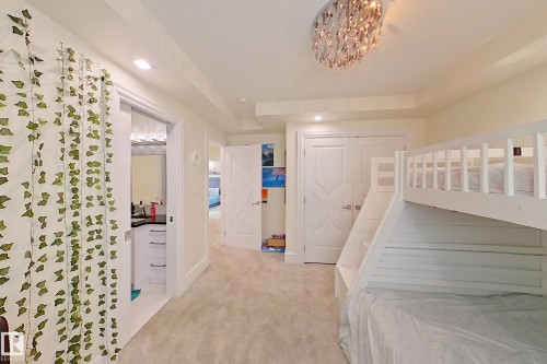 16611 9 St, Edmonton, AB - Indoor Photo Showing Other Room