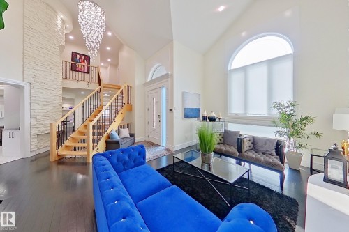 16611 9 St, Edmonton, AB - Indoor