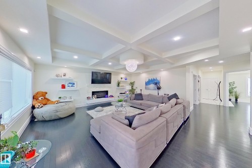 16611 9 St, Edmonton, AB - Indoor