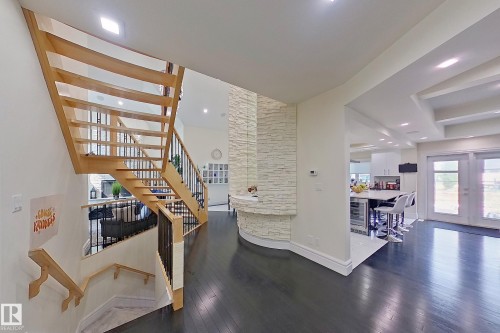 16611 9 St, Edmonton, AB - Indoor Photo Showing Other Room