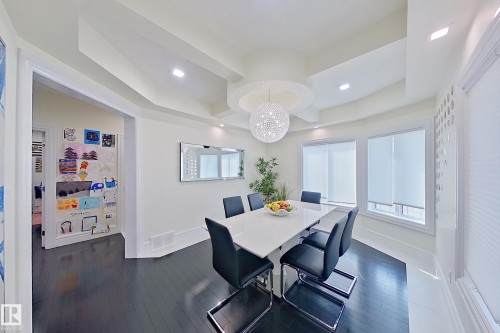16611 9 St, Edmonton, AB - Indoor Photo Showing Dining Room