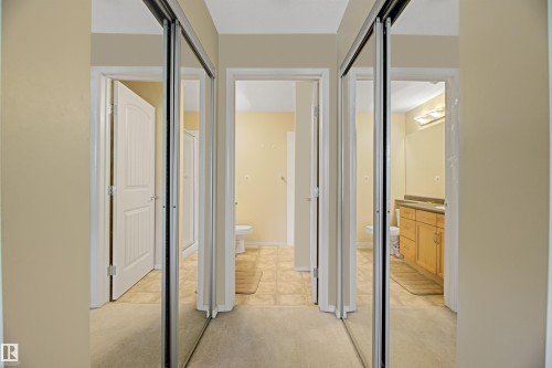 452 2096 Blackmud Creek Drive, Edmonton, AB - Indoor