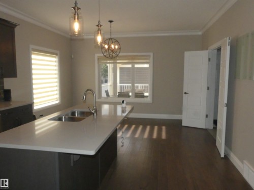 628 Ortona Way Nw, Edmonton, AB - Indoor Photo Showing Kitchen With Double Sink