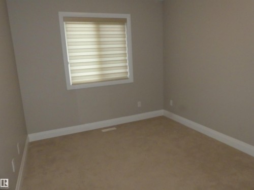 628 Ortona Way Nw, Edmonton, AB - Indoor Photo Showing Other Room