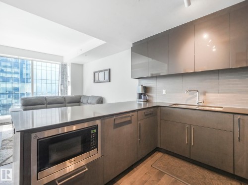 3308 10360 102 Street, Edmonton, AB - Indoor Photo Showing Kitchen
