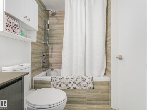 3308 10360 102 Street, Edmonton, AB - Indoor Photo Showing Bathroom