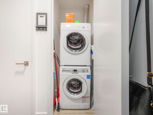 3308 10360 102 Street, Edmonton, AB - Indoor Photo Showing Laundry Room