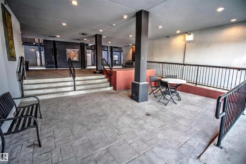 108 10518 113 Street, Edmonton, AB - Indoor Photo Showing Other Room