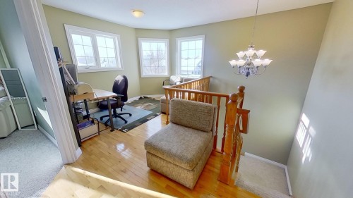 1604 Blackmore Court, Edmonton, AB - Indoor