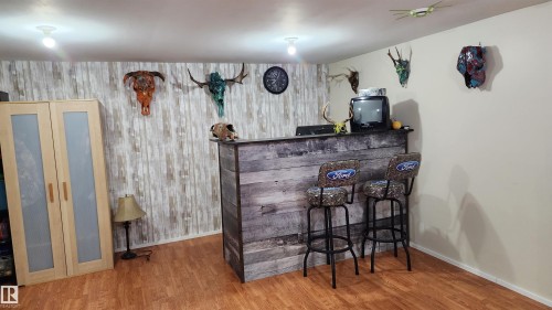 5101 58 Avenue, Elk Point, AB - Indoor