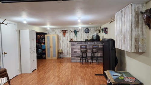 5101 58 Avenue, Elk Point, AB - Indoor