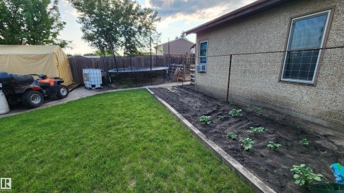 5101 58 Avenue, Elk Point, AB - Outdoor